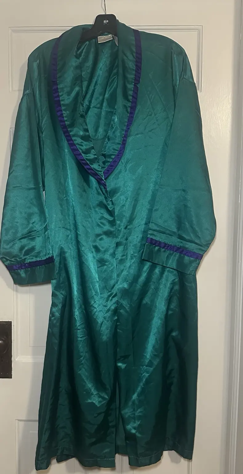 Long jewel-green satin-look robe with contrasting purple trim